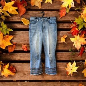 Tribal Audrey Mid Rise Straight Cropped Jeans with Rust/Peach Embroidered Hem